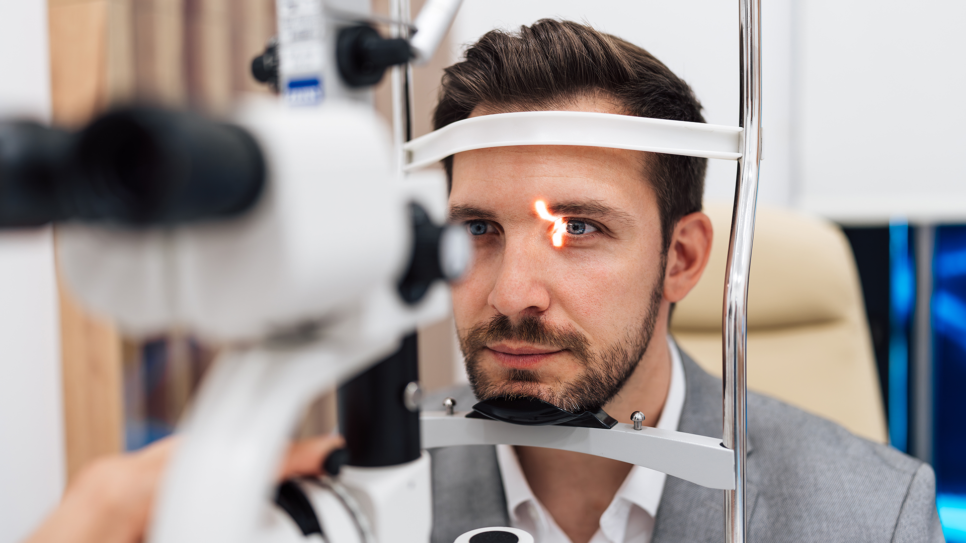 Mark’s Story: Navigating Life with Ocular Myasthenia Gravis (oMG)